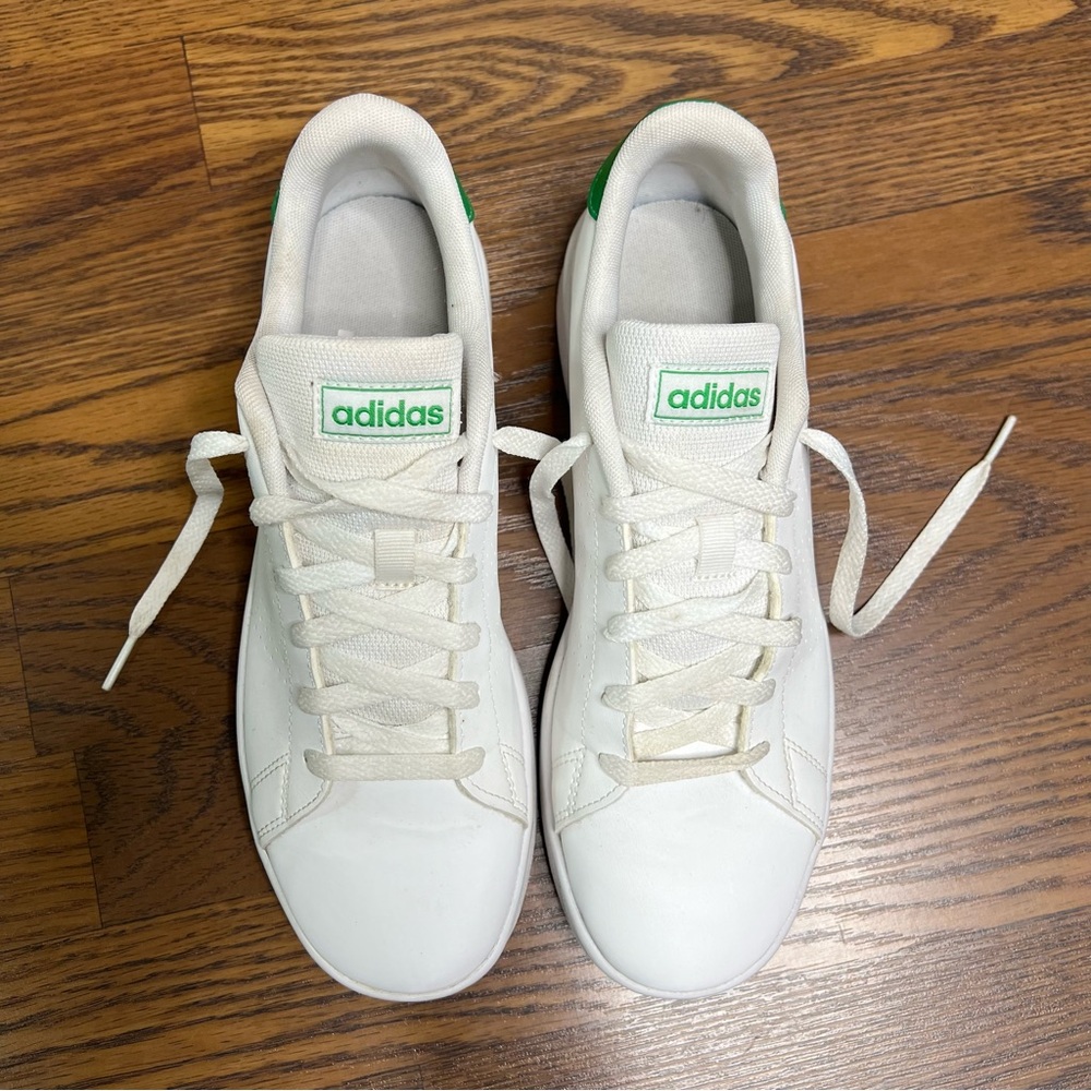 Adidas Advantage Base sneaker in white with green accents in Men’s size 7 - Picture 5 of 12